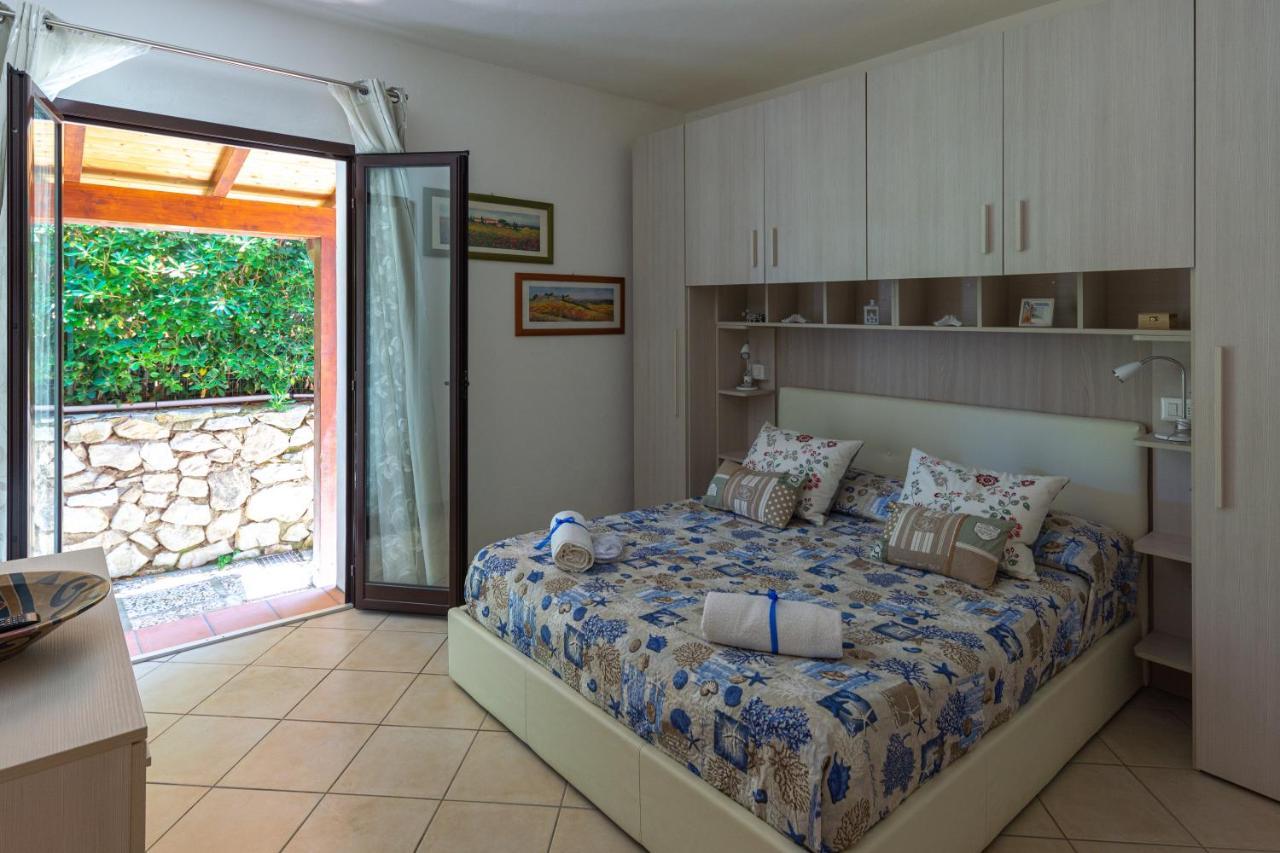 קאפוליברי Elbaloves Appartaments Villa מראה חיצוני תמונה
