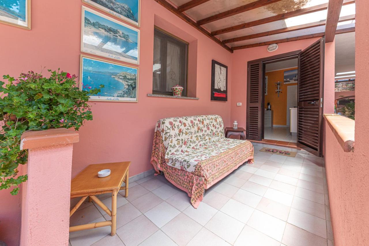 קאפוליברי Elbaloves Appartaments Villa מראה חיצוני תמונה