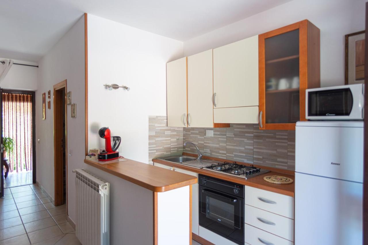 קאפוליברי Elbaloves Appartaments Villa מראה חיצוני תמונה